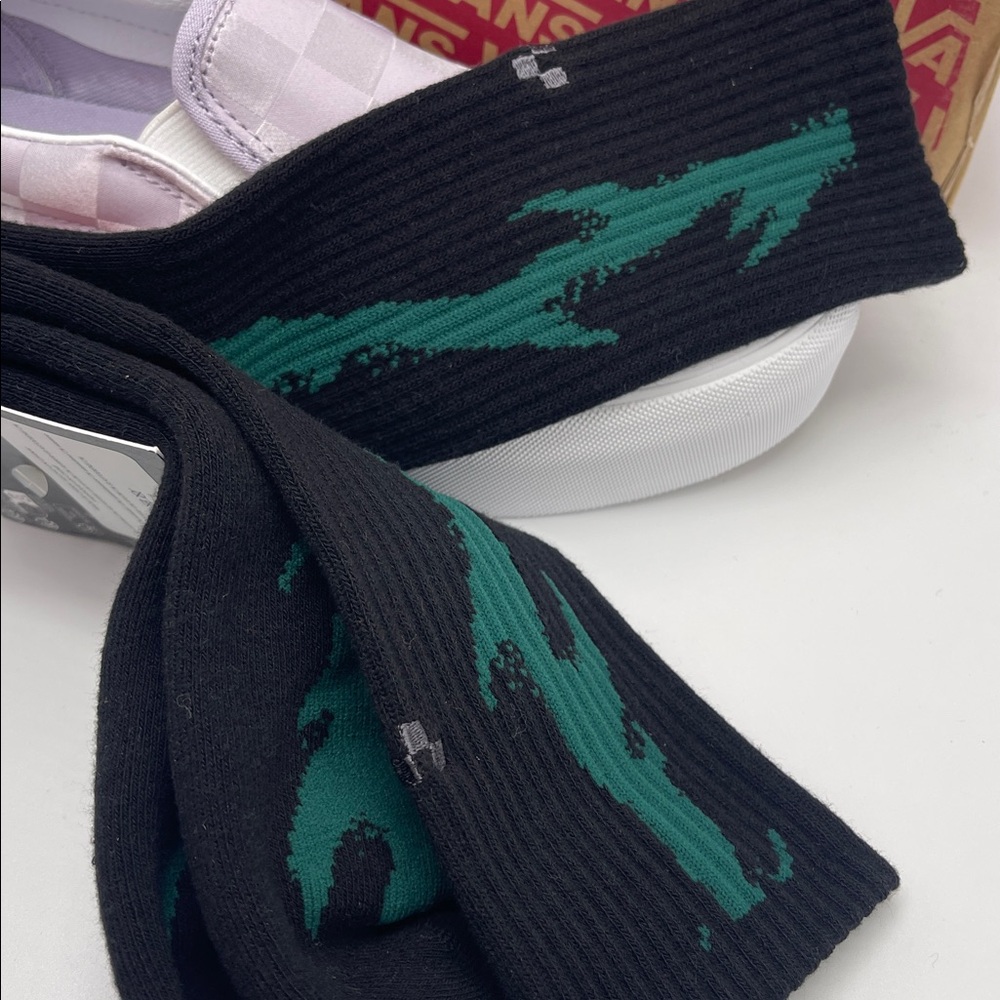Vans Skate Thorn Crew Socks (1 pair)
with a ribbed cuff cushioning for comfort - Picture 8 of 16